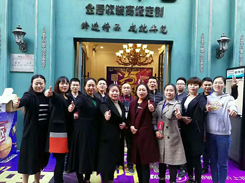 天猫助力双十一，巫山2024澳门原料网大全目标圆满达成，线上联动效果显著！